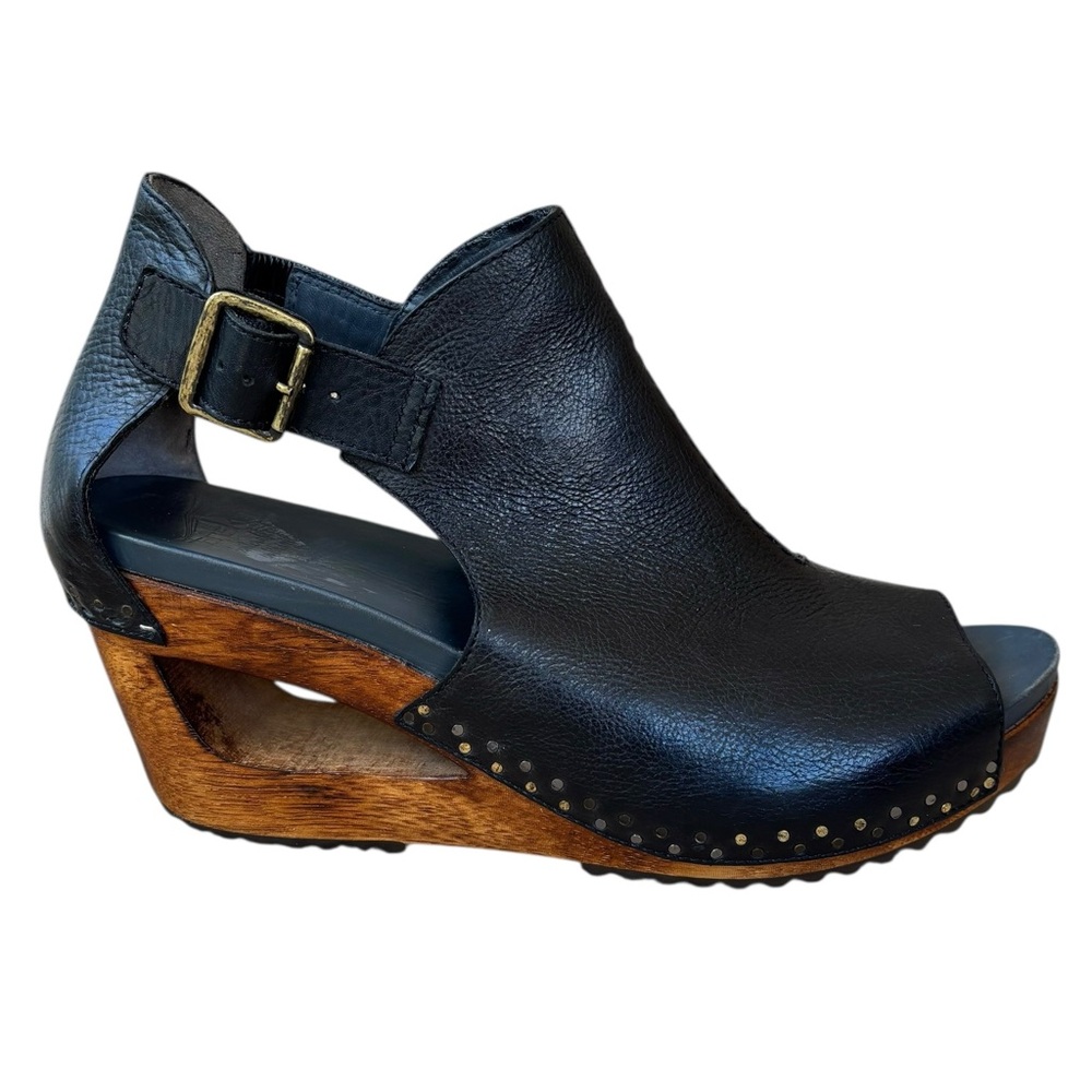 DANSKO Black Leather & Wooden Wedge Sandals
